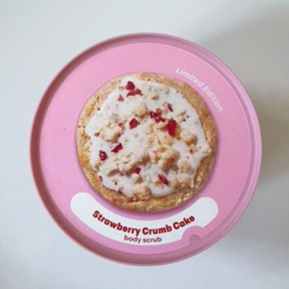 new!!  Dove Crumbl Exfoliating Body Scrub Strawberry Cookie, 15 oz - Picture 2 of 3